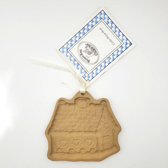 Gingerbread House Brown Bag Cookie Art Mold w/ Recipe Booklet Vintage Unused - Picture 1 of 10